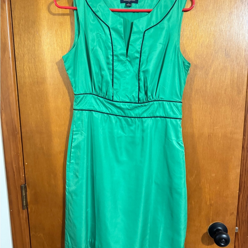 Banana Republic Green Pleated Sheath Dress